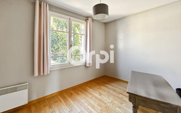 Maison à vendre    5 pièces • 121,02 m2 Rocquencourt