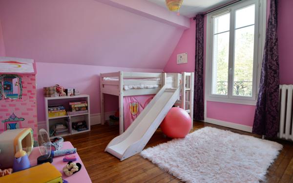 Maison à vendre    8 pièces •  Esbly