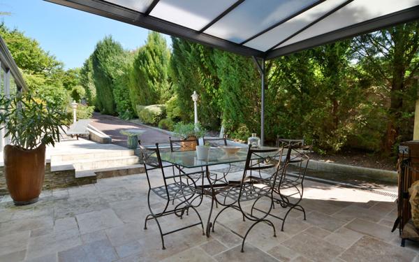 Maison à vendre    8 pièces •  Esbly