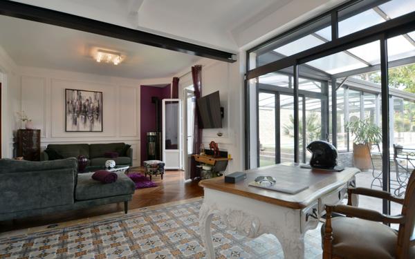 Maison à vendre    8 pièces •  Esbly