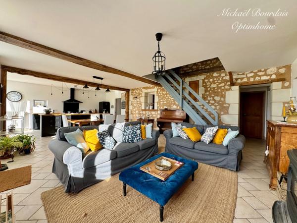 Maison en pierre rénovée – Vie de plain-pied – Environnement calme – EXCLUSIVITÉ