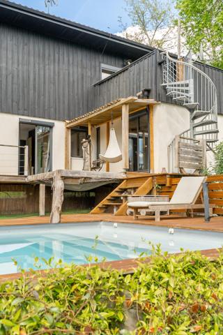 Maison 6 pièces piscine garage terrain arboré