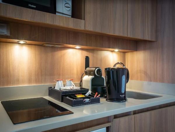 LMNP Roissy CDG – Studio 23 m² + parking – Bail 2032 – 5,7 % rendement