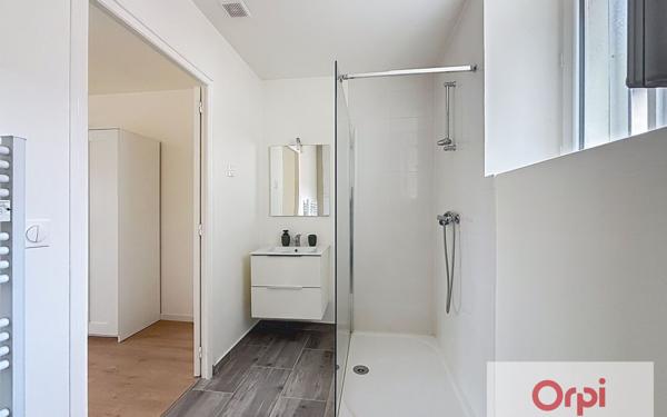 Appartement à louer    1 pièce • 22,30 m2 Montluçon