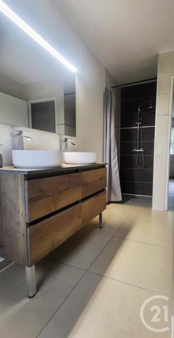 Maison à vendre  4 pièces - 117 m2 DURDAT LAREQUILLE - 03