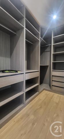 Maison à vendre  4 pièces - 117 m2 DURDAT LAREQUILLE - 03