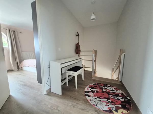 Maison à vendre 4 pièces 82m² Villeneuve-d'Ascq (59650)