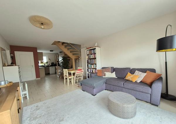 Maison à vendre 4 pièces 82m² Villeneuve-d'Ascq (59650)