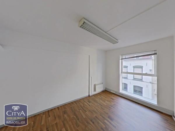 Local professionnel à louer 195.5m² Dunkerque (59140)