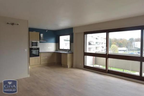 Appartement à louer 3 pièces 65.35m² Le Mans (72100)