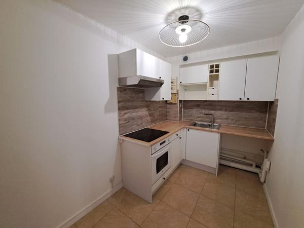 Appartement Grisy Suisnes 1 pièce(s) 24.5 m2