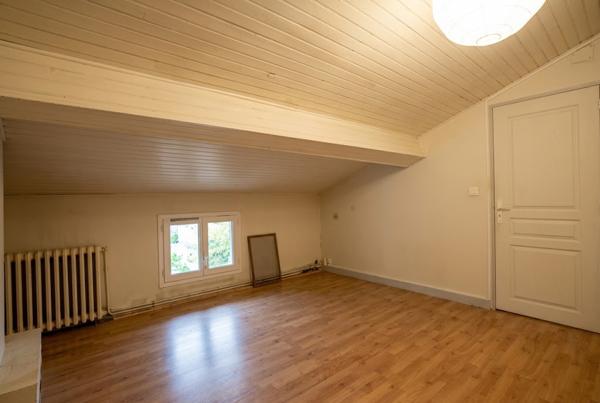 Plaisance-du-Touch  - Centre Ville - Immeuble de 130 m²