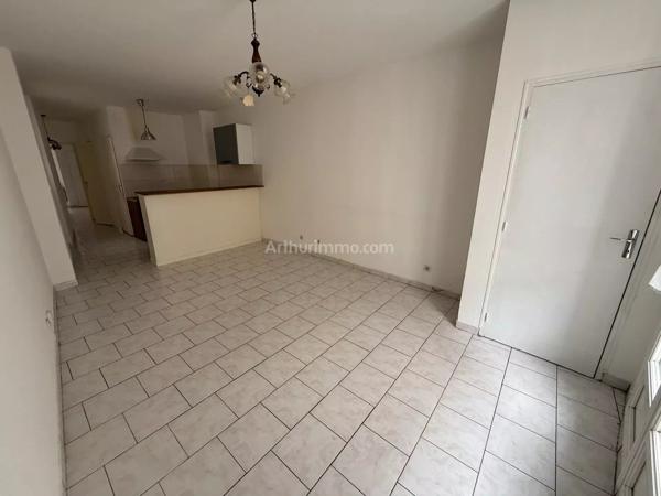 Location                                                      Appartement
                        
                     2 pièces                      57 m2                     à Lodève