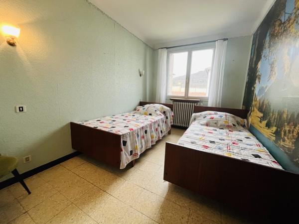 Maison à vendre 134 000 € Lavelanet 4 p 84 m² DPE G
