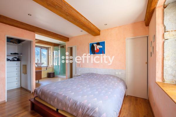 Maison 6 pièces - 196 m²