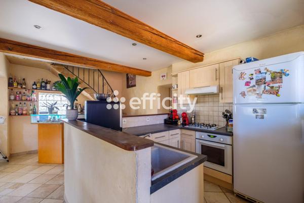 Maison 6 pièces - 196 m²