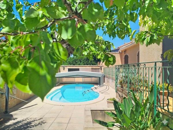 Maison avec piscine et garage, Marseille  quartier Château Gombert 6 pièce(s) 150 m2