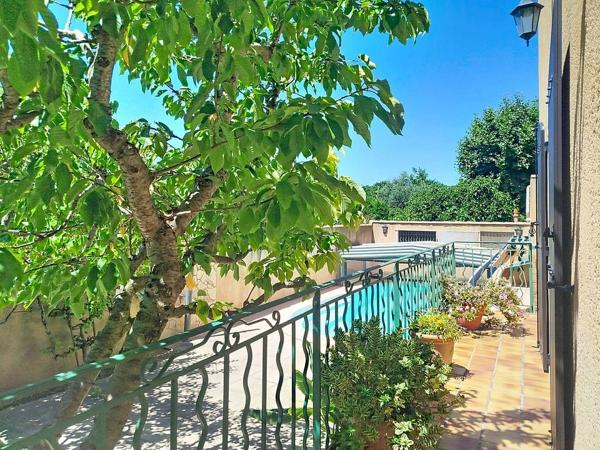 Maison avec piscine et garage, Marseille  quartier Château Gombert 6 pièce(s) 150 m2