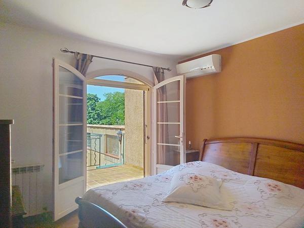 Maison avec piscine et garage, Marseille  quartier Château Gombert 6 pièce(s) 150 m2