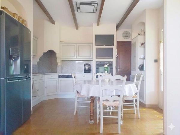 Maison avec piscine et garage, Marseille  quartier Château Gombert 6 pièce(s) 150 m2