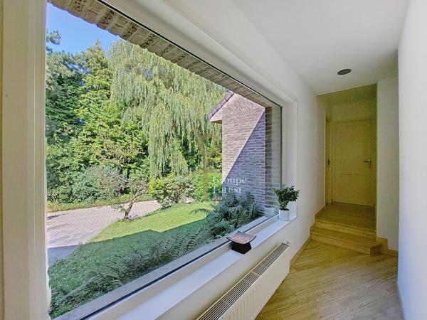 MAISON D'ARCHITECTE EN SEMI PLAIN PIED