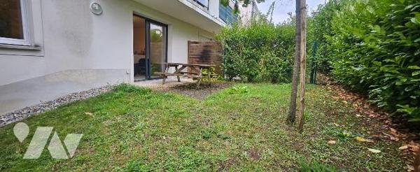 NOUVEAUTE A ST MARTIN BOULOGNE,

Dans le quartier d' Ostrohove, venez découvrir ce bel appart...