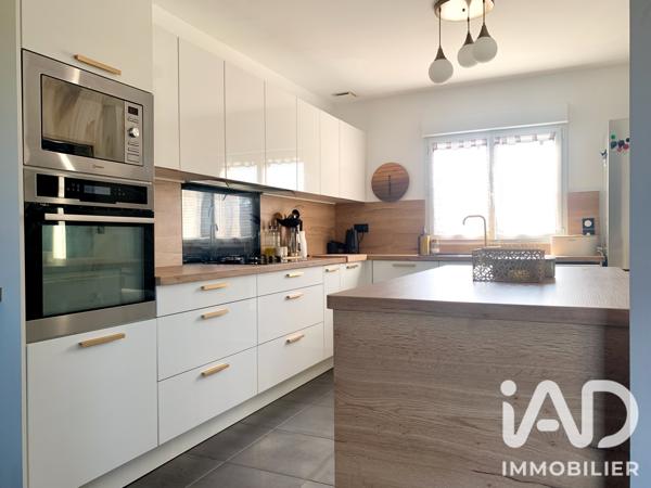 Maison à vendre 7 pièces 174 m² La Chapelle-Saint-Mesmin