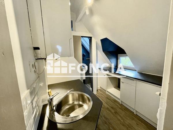 Location Appartement 2 pièces 28.84 m² - 29 RUE PLOIX Versailles 78000