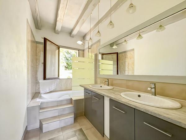 MAISON DE 180m² AVEC SOUS-SOL TOTAL