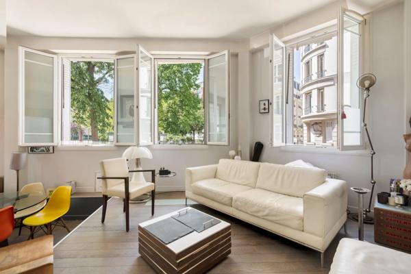 Appartement Paris 18e - RUE DU SQUARE CARPEAUX