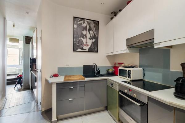 Appartement Paris 18e - RUE DU SQUARE CARPEAUX