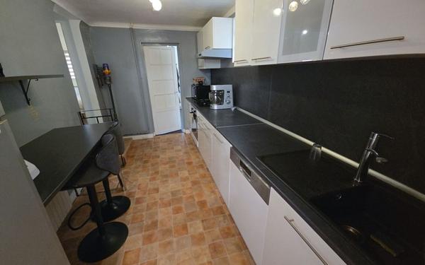 Maison à vendre    4 pièces •  Vaujours