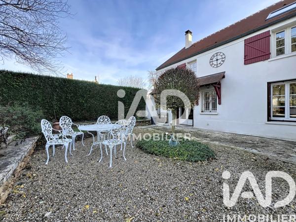 Maison à vendre 7 pièces 180 m² Fontenay-Trésigny