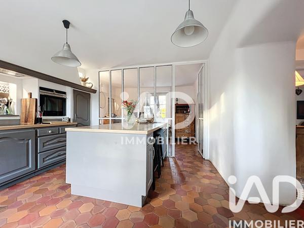 Maison à vendre 7 pièces 180 m² Fontenay-Trésigny