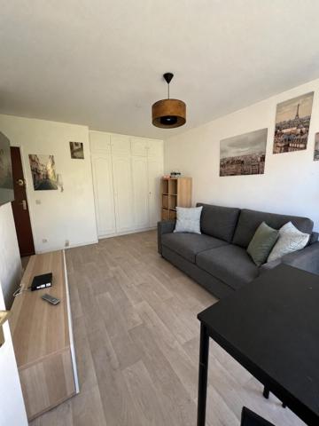 Studio 24 m² - balcon, centre, idéal investisseur