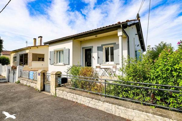 Maison à vendre 251 904 € Jonzac 4 p 84 m² DPE D
