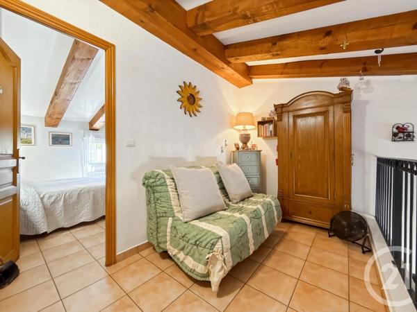 Appartement T2 à vendre  2 pièces - 40,18 m 2   L ILE ROUSSE  - 202