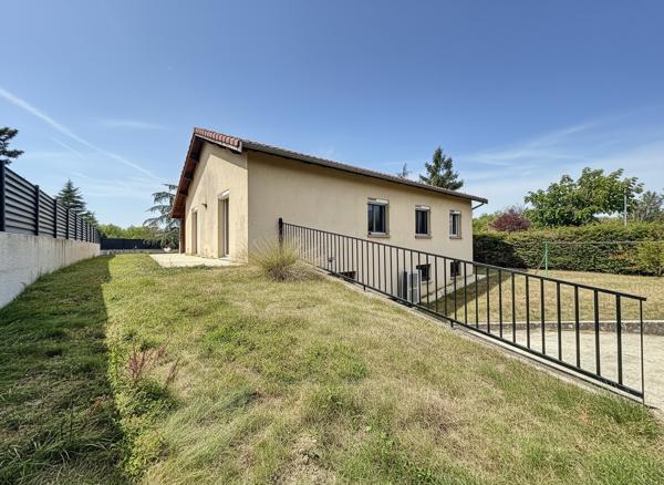 Maison avec 3 chambres sur sous-sol complet ST RAMBERT D'ALBON