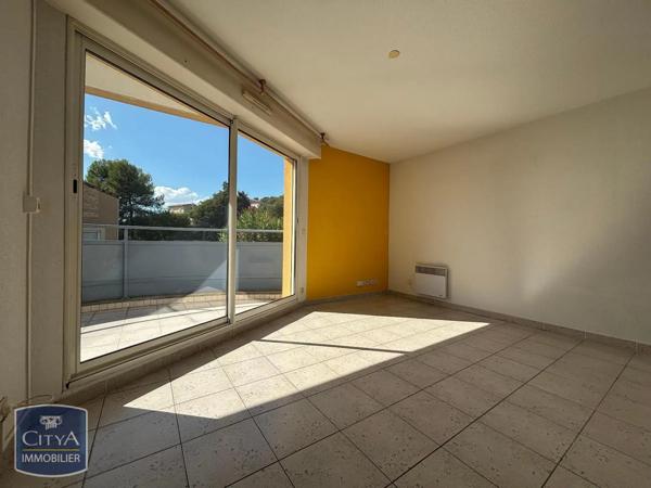 Appartement à louer 2 pièces 44.55m² Nîmes (30900)