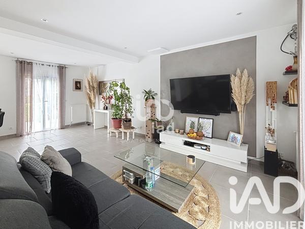 Maison à vendre 6 pièces 105 m² Breuillet