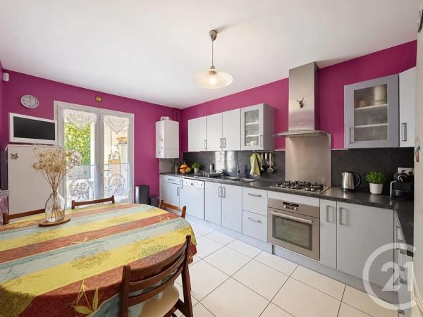 Maison à vendre  5 pièces - 145 m 2   CLICHY SOUS BOIS  - 93