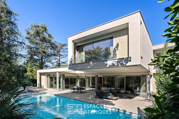 Maison d’architecte contemporaine avec piscine