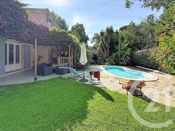 Maison à vendre  9 pièces - 220 m 2   SAN NICOLAO  - 202