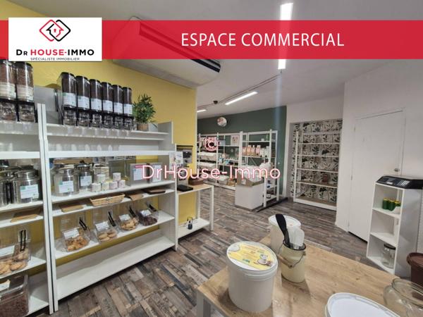 Commerce à vendre 3 pièces de 101 m²