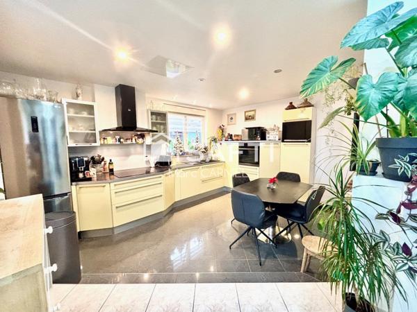 Superbe maison mitoyenne 87m2 rénovée 100%