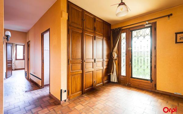 Maison à vendre    7 pièces •  Chigny-les-Roses