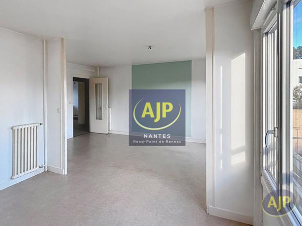 Vente appartement Nantes : 213 000 € - AJP Immobilier Nantes Rond-Point de Rennes