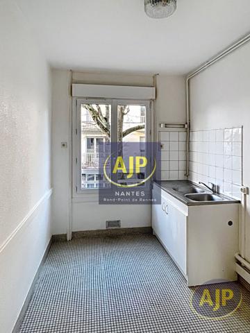 Vente appartement Nantes : 213 000 € - AJP Immobilier Nantes Rond-Point de Rennes