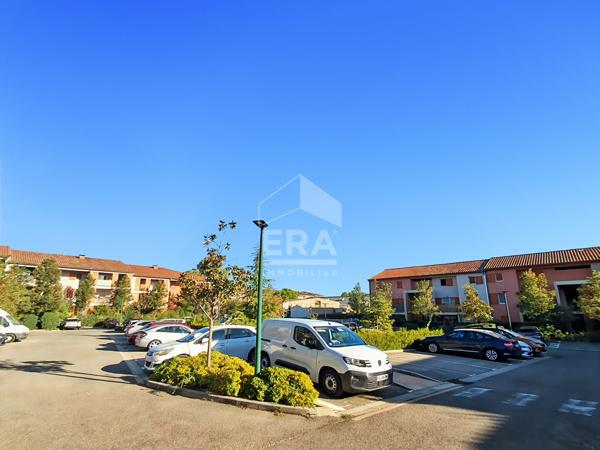 Appartement La Fare Les Oliviers 4 pièce(s) 79.50 m2
