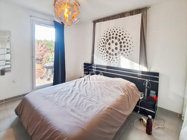 Appartement La Fare Les Oliviers 4 pièce(s) 79.50 m2